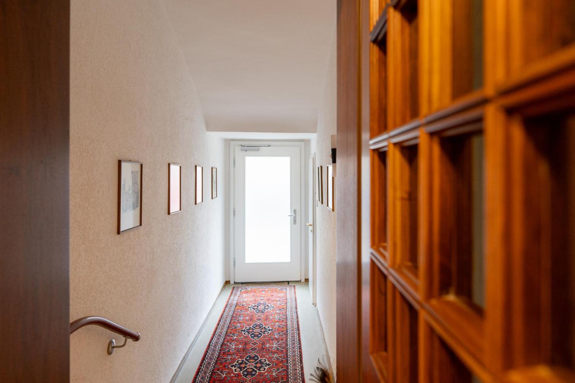 Neu - 4 Zimmer, 4 Betten, 5 Min Zum Hbf, Terrasse, 160Qm Augsburg Exterior foto